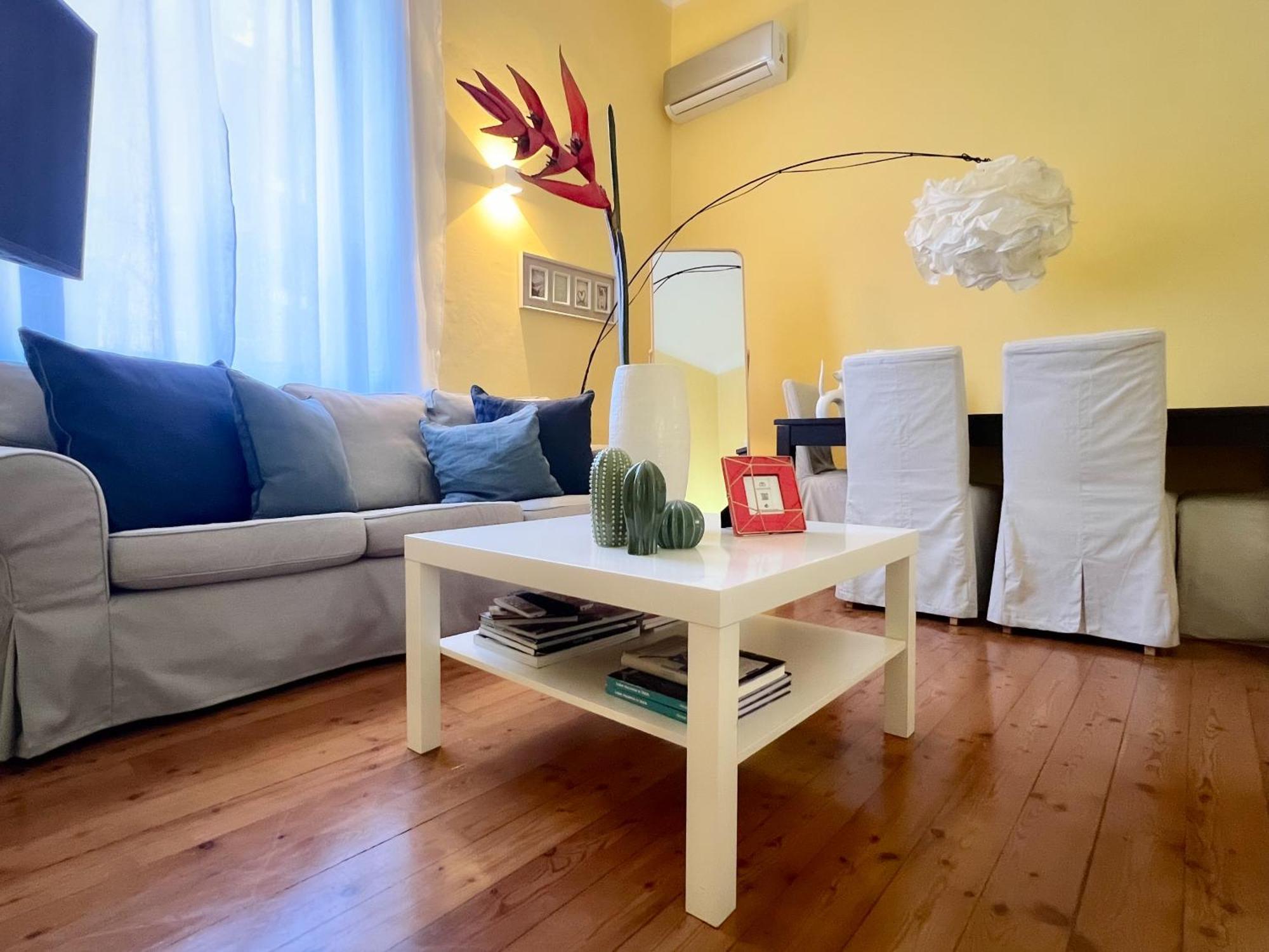 Comecasa 2 Bedrooms Apartment In Via Curtatone Milan Luaran gambar